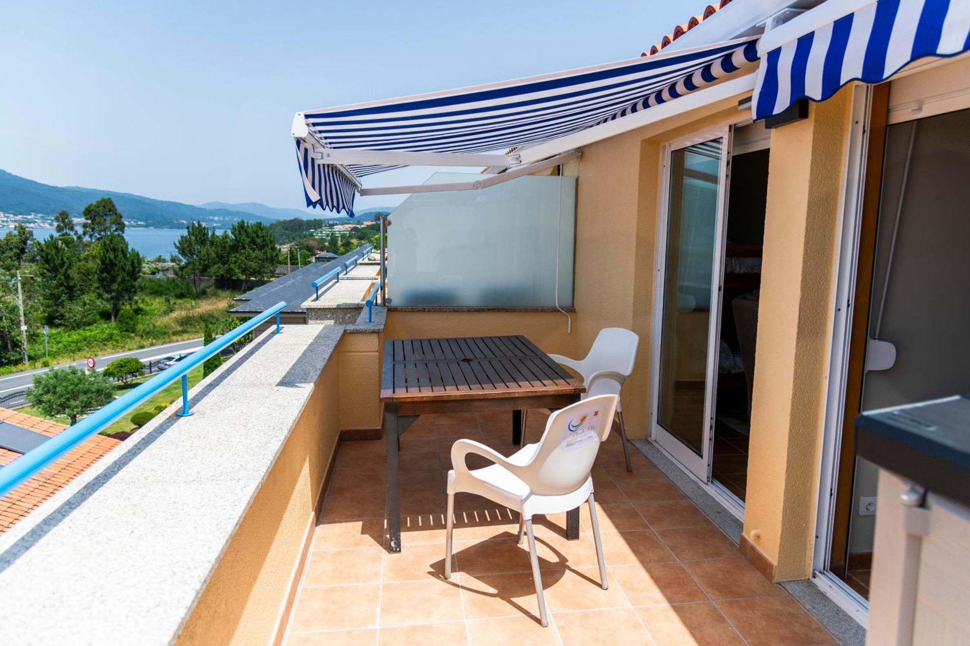 Mirador Da Ria Resort Nautico Portosin Gayanes   Eksteriør bilde